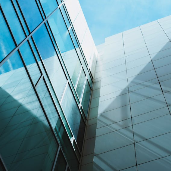 mulit storey glass High glass of 3 Storey Building